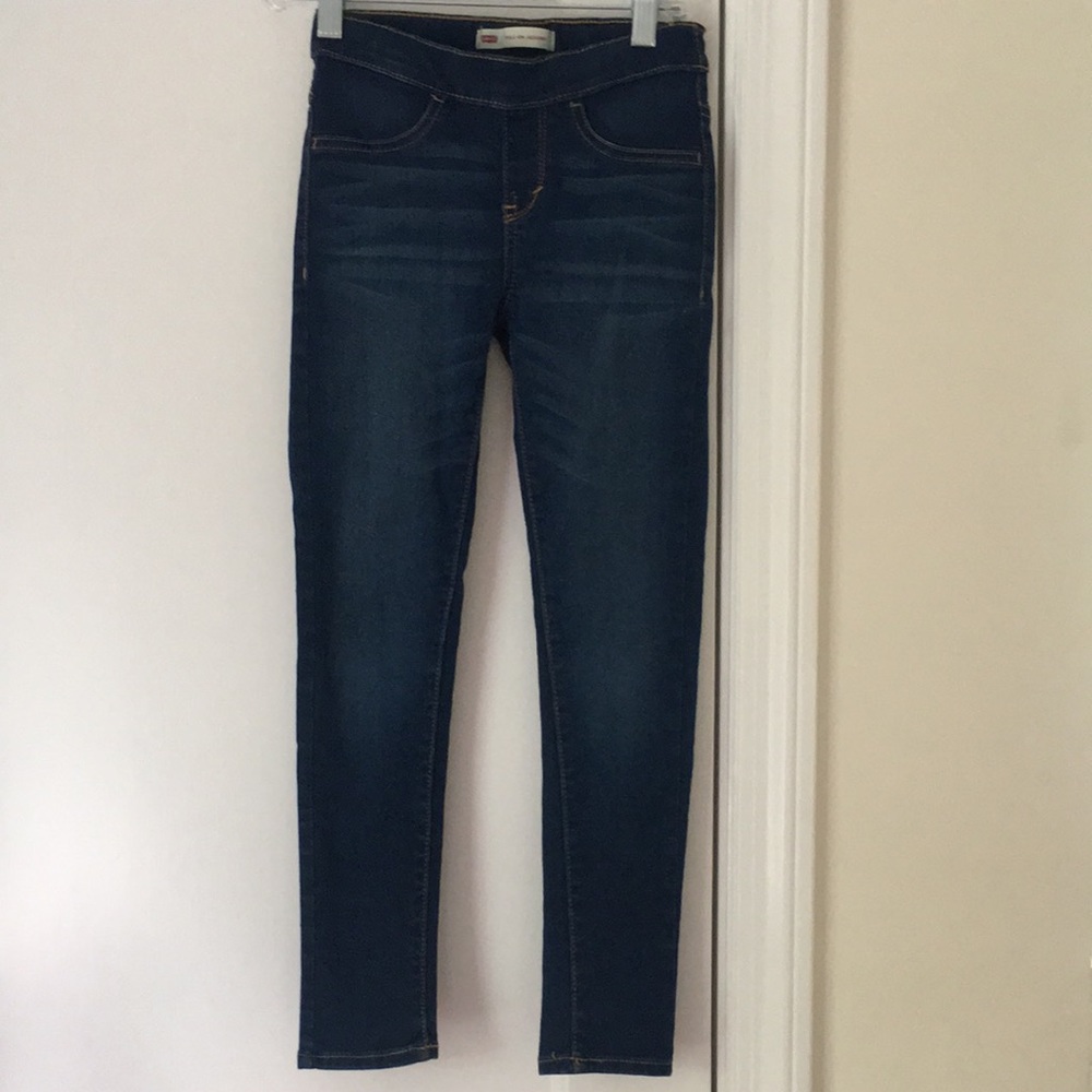 NWOT Levi’s jeggings